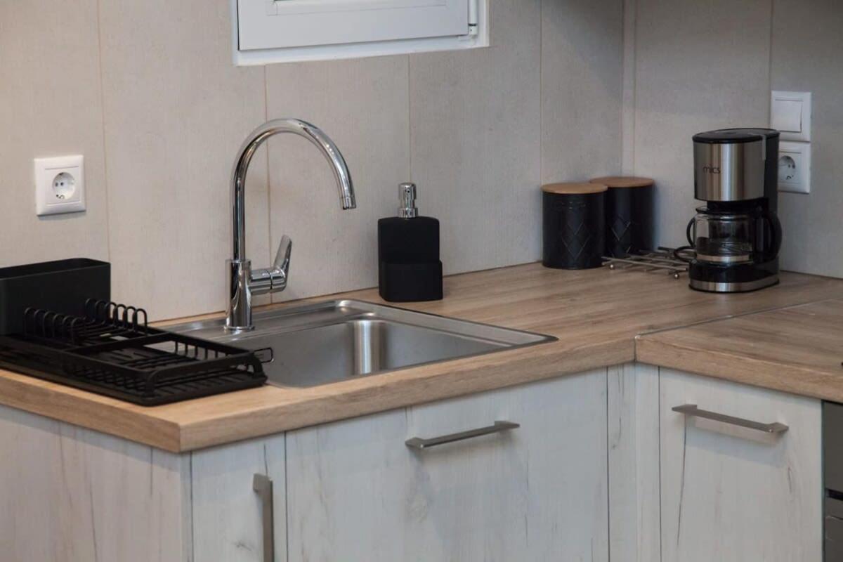 Elegant Urban Escape 1 Bd Apt In Kolonaki Lejlighed Athen Eksteriør billede