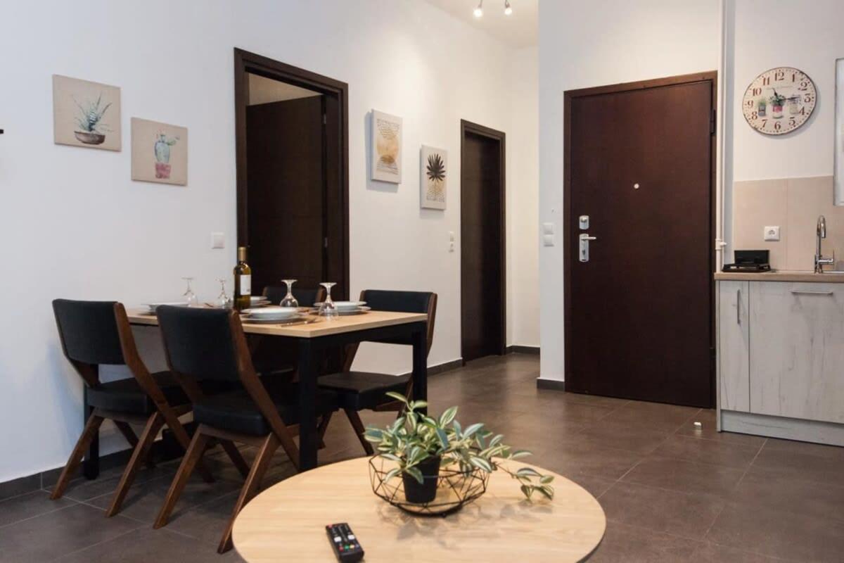Elegant Urban Escape 1 Bd Apt In Kolonaki Lejlighed Athen Eksteriør billede